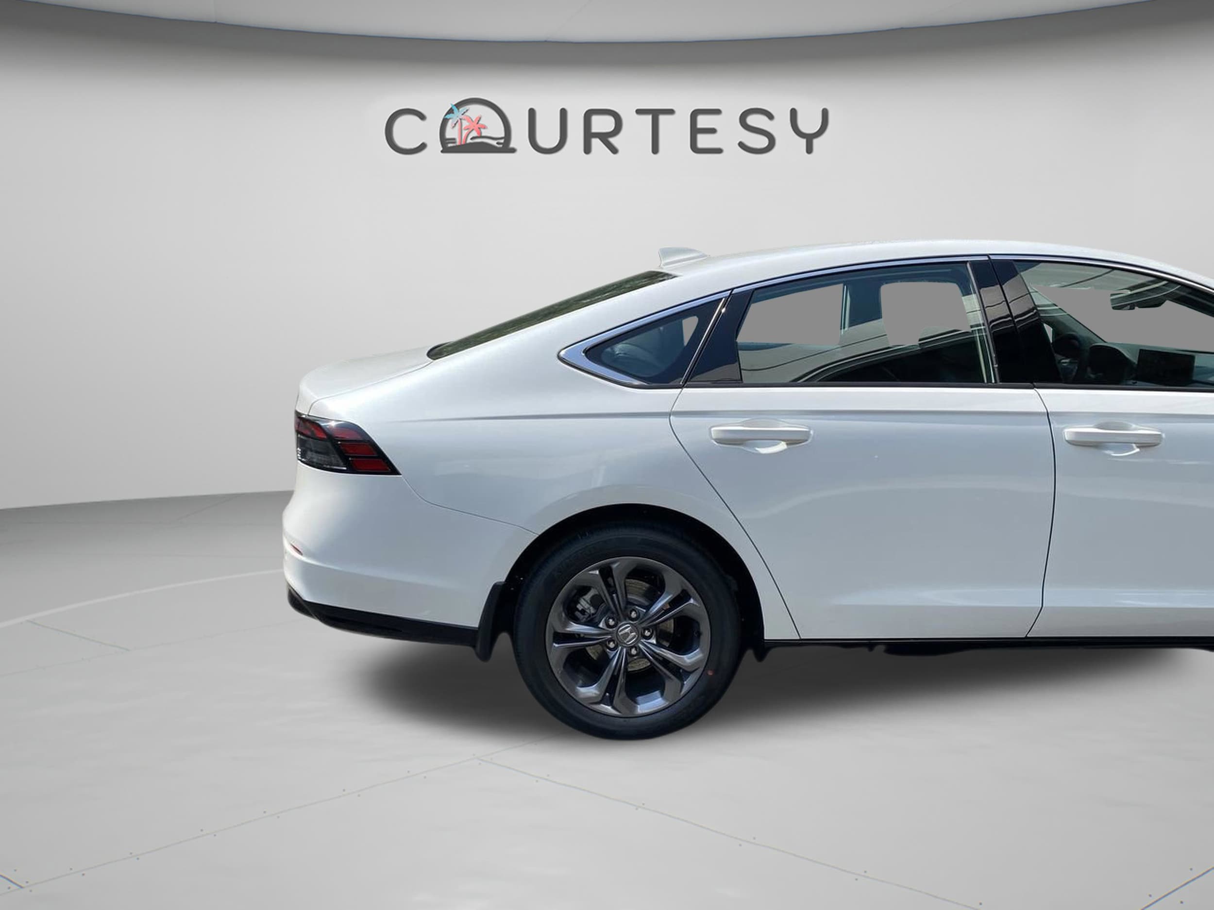 2023 Honda Accord Hybrid EX-L - Photo 25