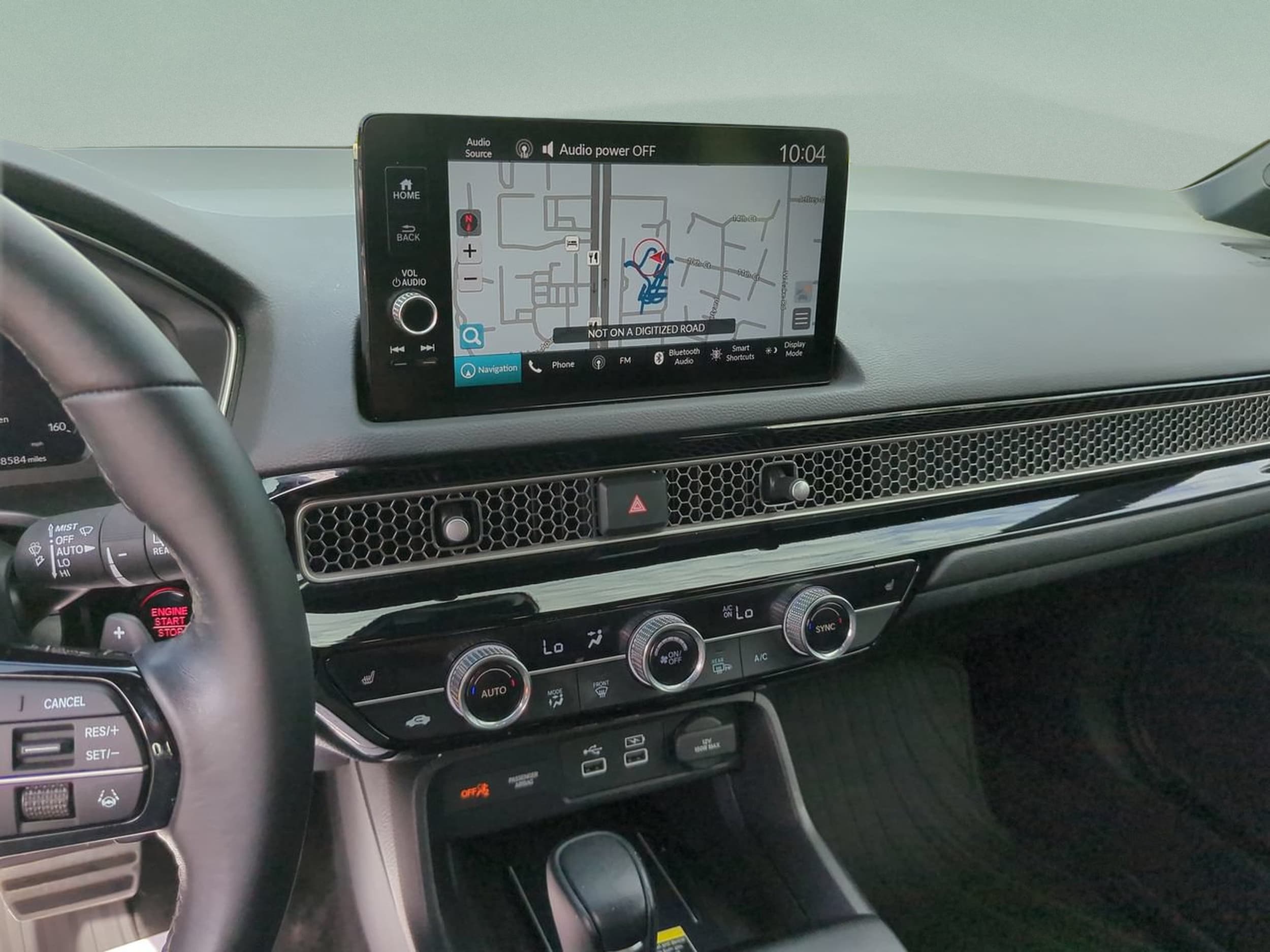 2023 Honda Civic Hatchback Sport Touring - Photo 11