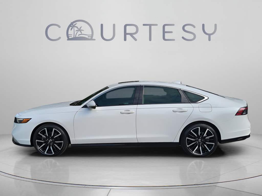 Certified 2024 Honda Accord Hybrid Touring Sedan