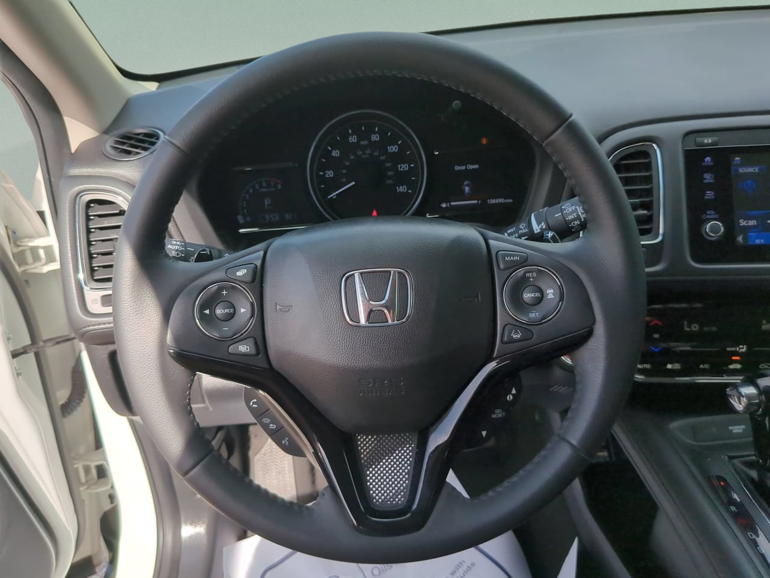 2022 Honda HR-V EX-L - Photo 11