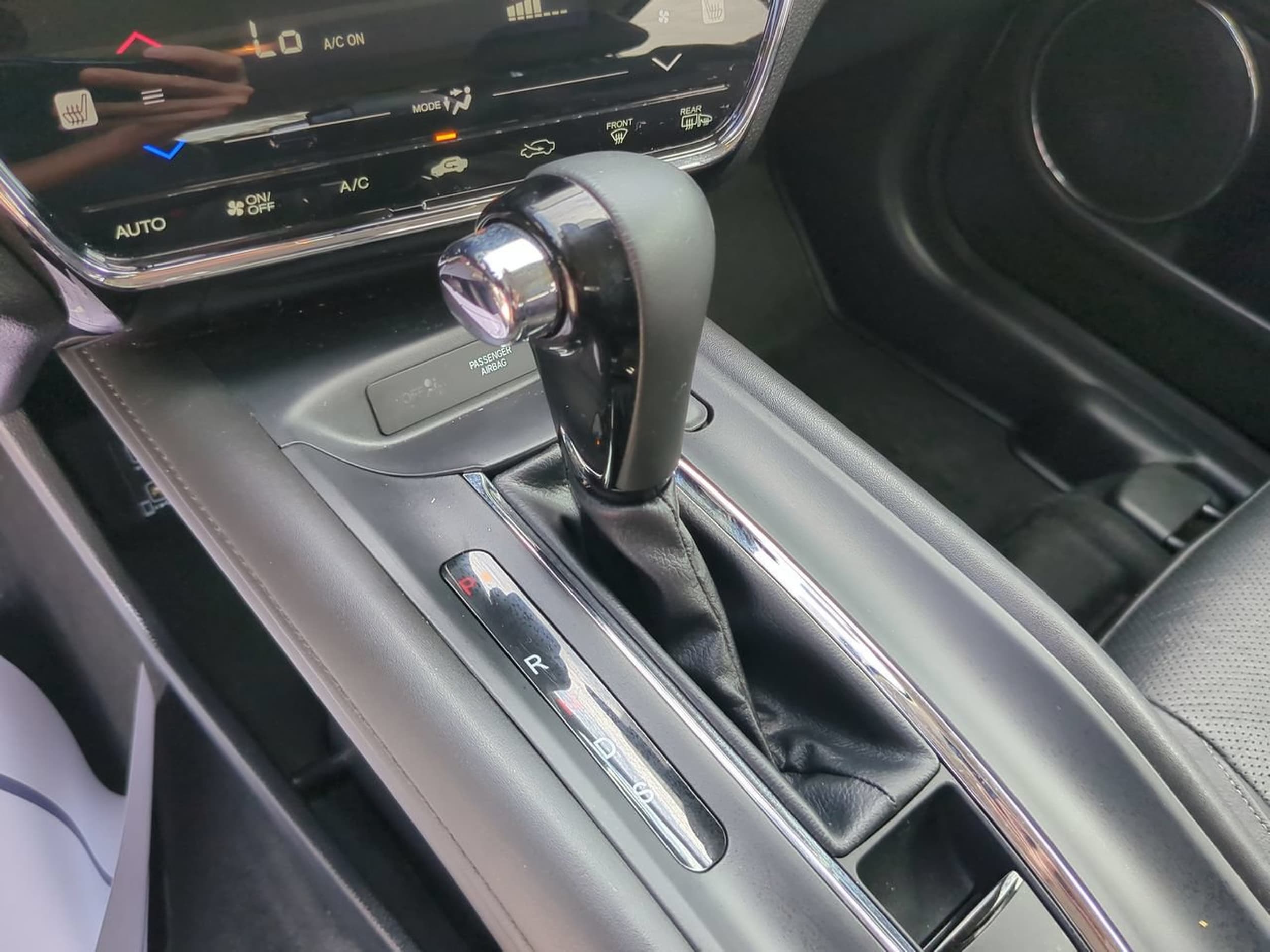 2022 Honda HR-V EX-L - Photo 16