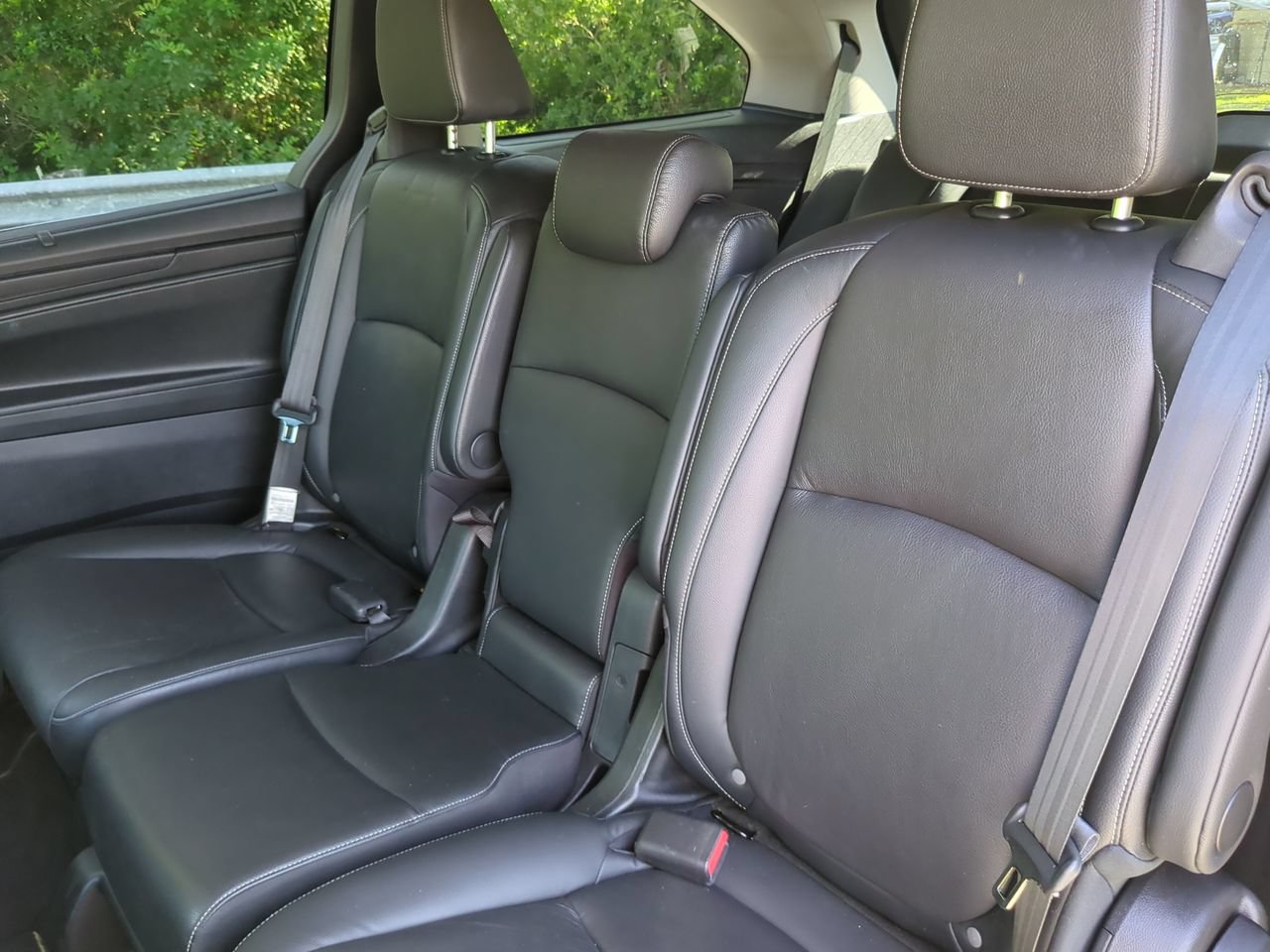 2024 Honda Odyssey EX-L - Photo 18