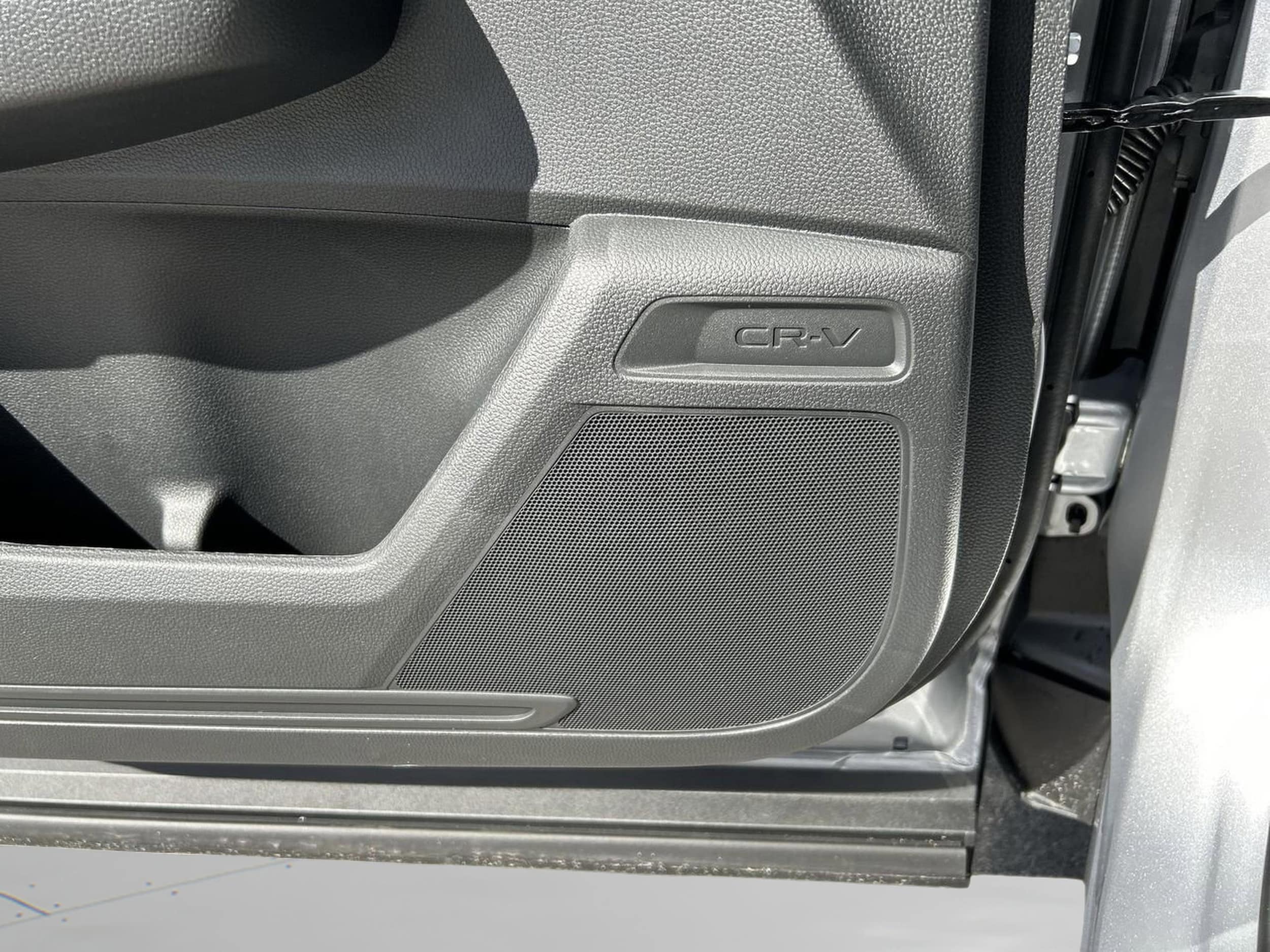 2024 Honda CR-V LX - Photo 23