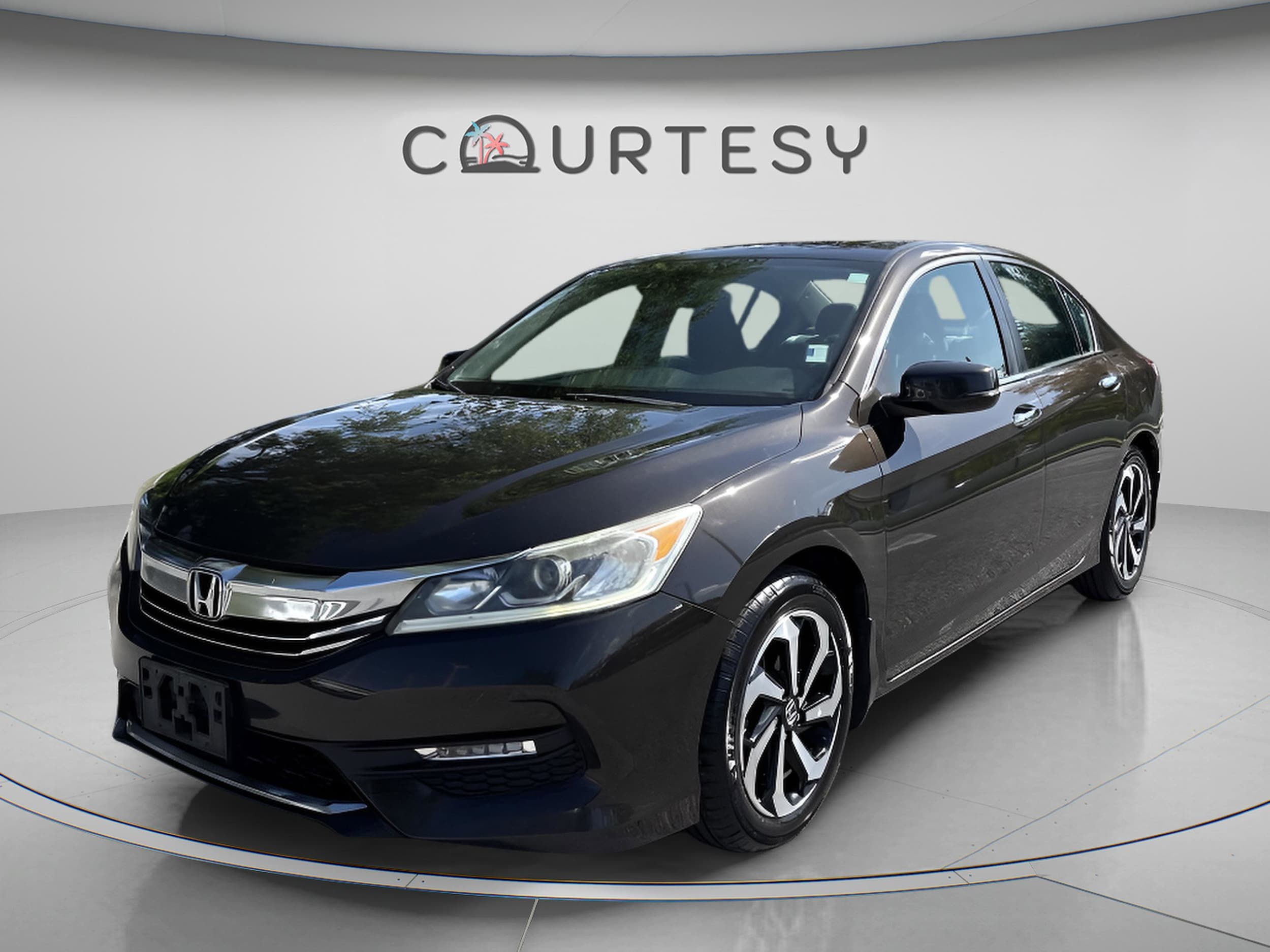 Used 2016 Honda Accord EX with VIN 1HGCR2F07GA018572 for sale in Palm Harbor, FL