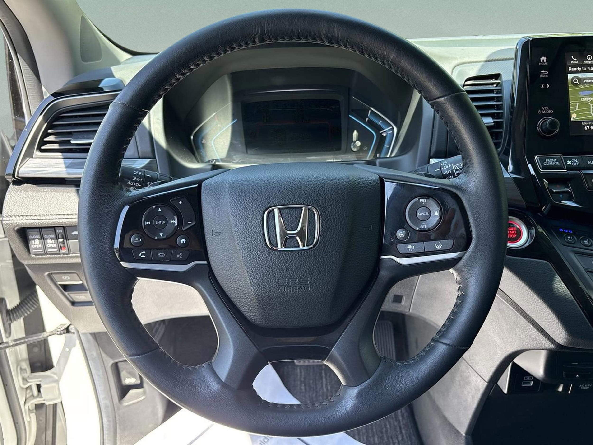 2024 Honda Odyssey Elite - Photo 11