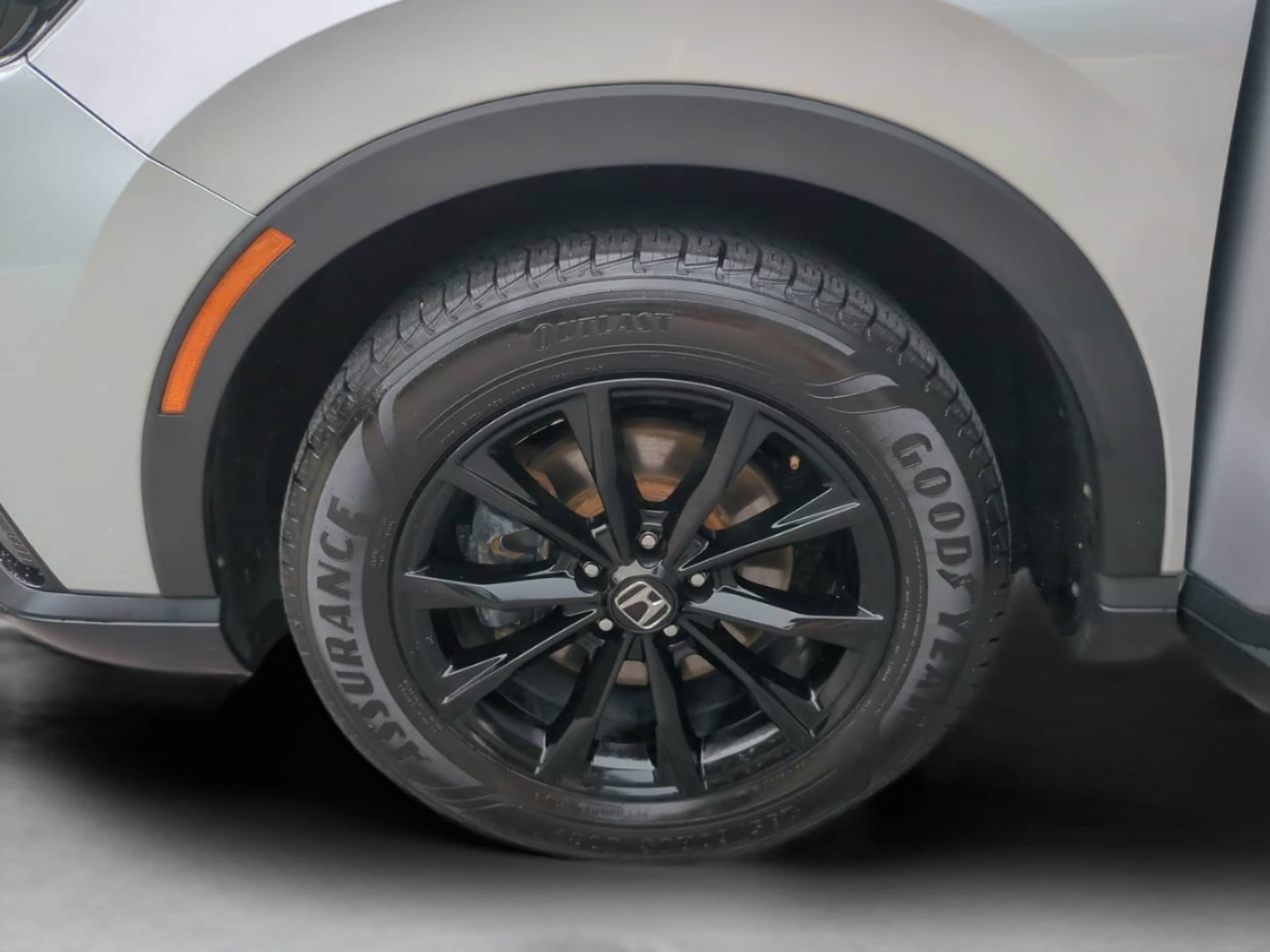 2025 Honda CR-V Sport - Photo 25