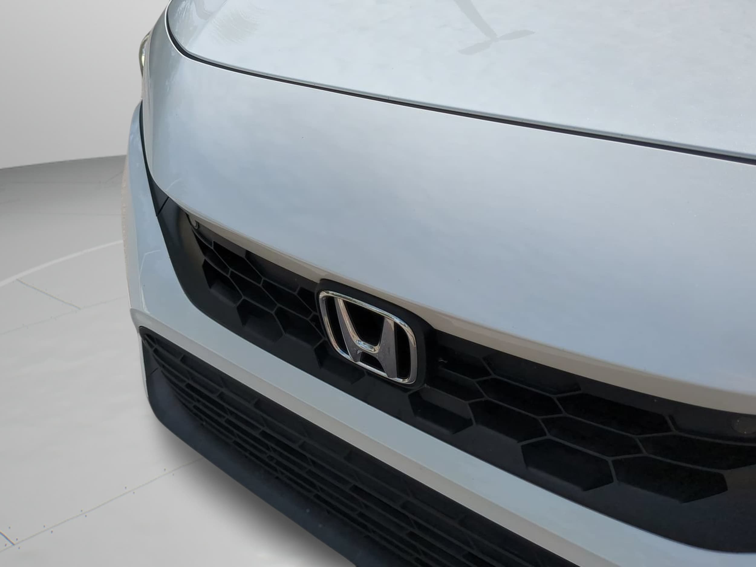 2023 Honda Civic Hatchback Sport Touring - Photo 29