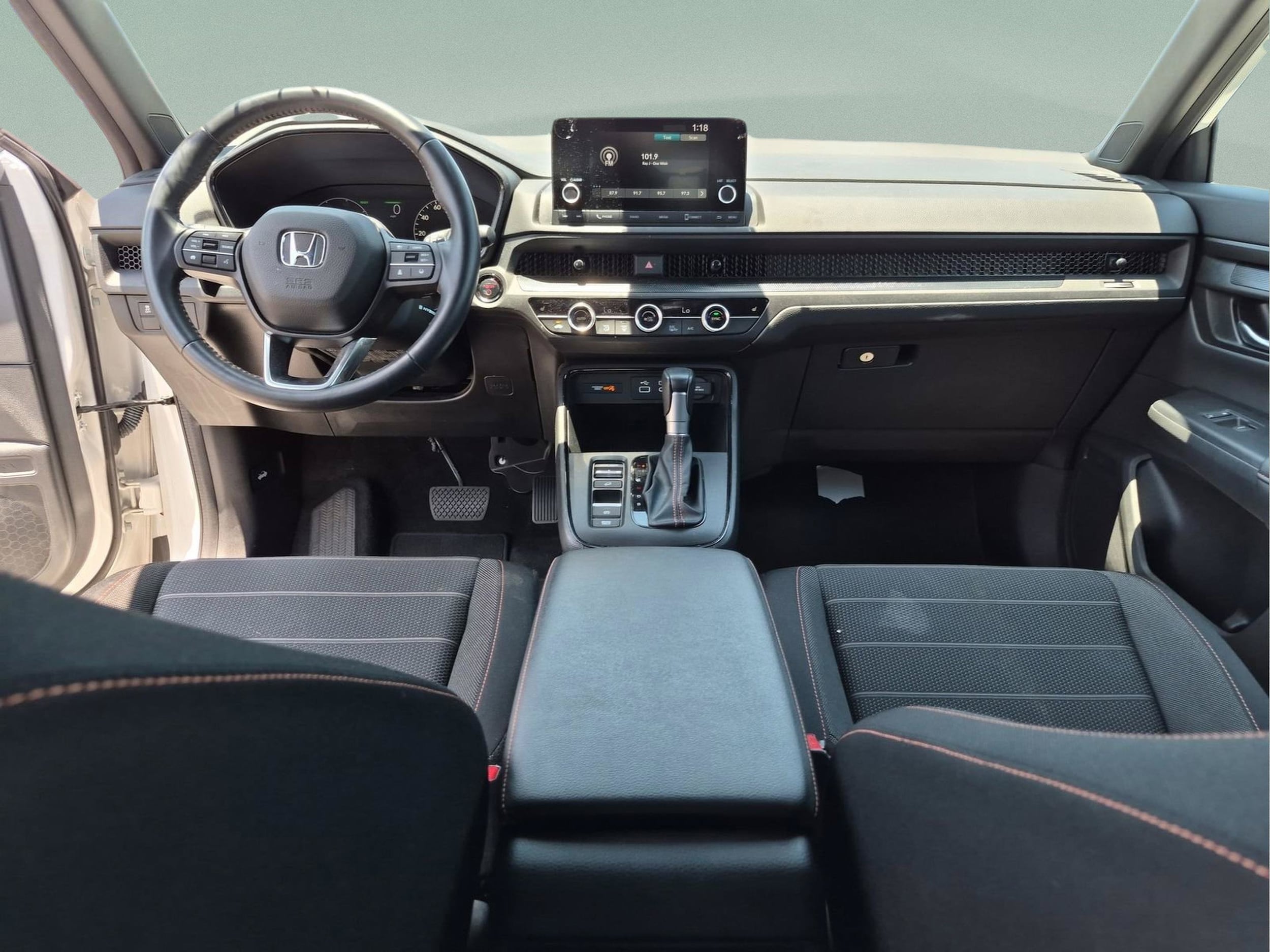 2024 Honda CR-V Sport - Photo 29