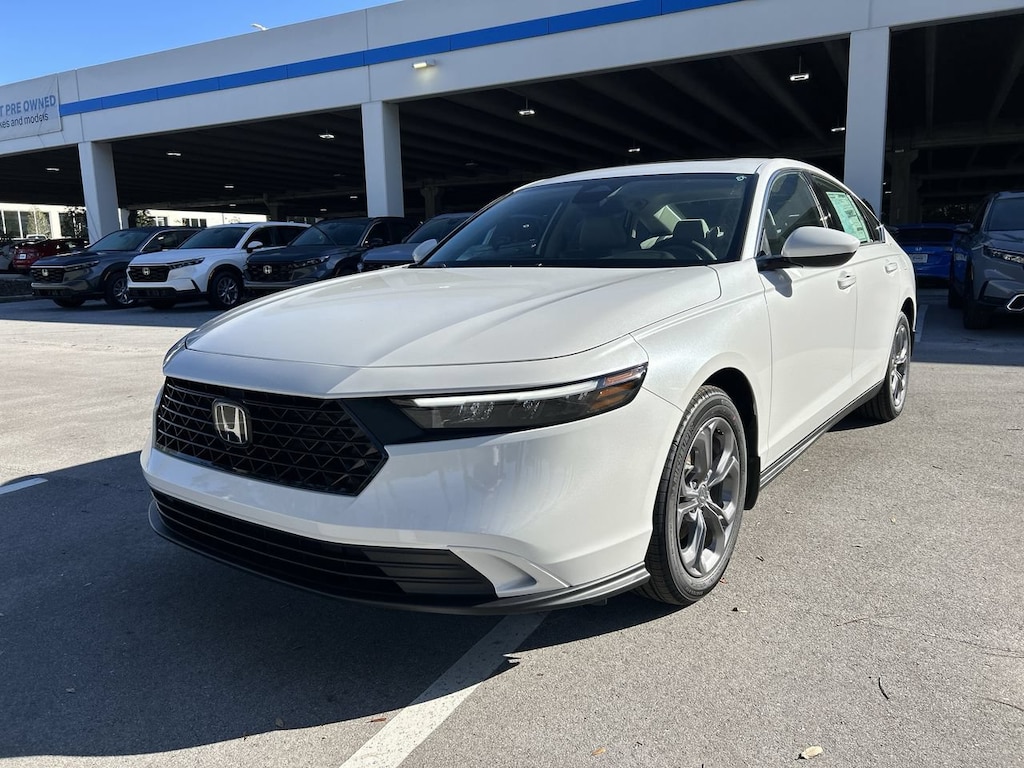 Used 2024 Honda Accord EX Sedan