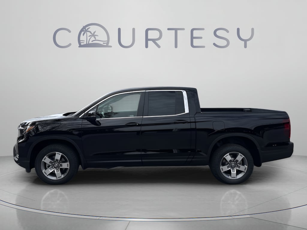 New 2026 Honda Ridgeline RTL Truck Crew Cab