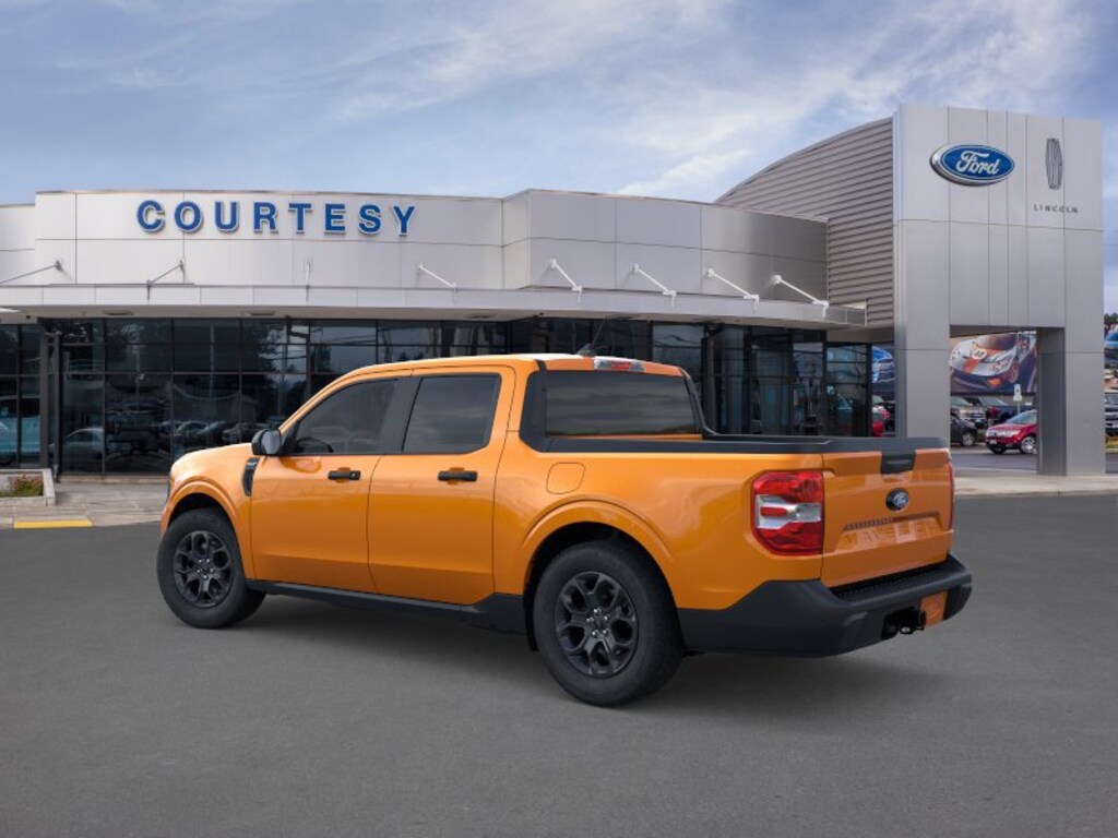 New 2026 Ford Maverick XLT Truck SuperCrew