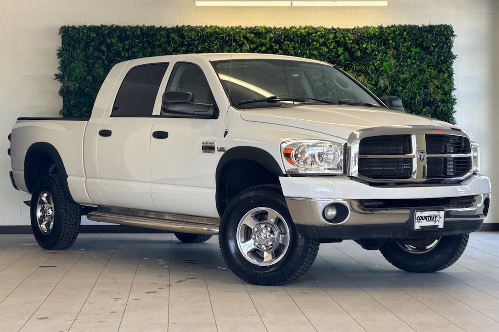 Used 2008 Dodge Ram 2500 SXT/SLT Truck Mega Cab