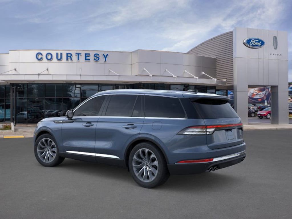 New 2026 Lincoln Aviator Premiere SUV