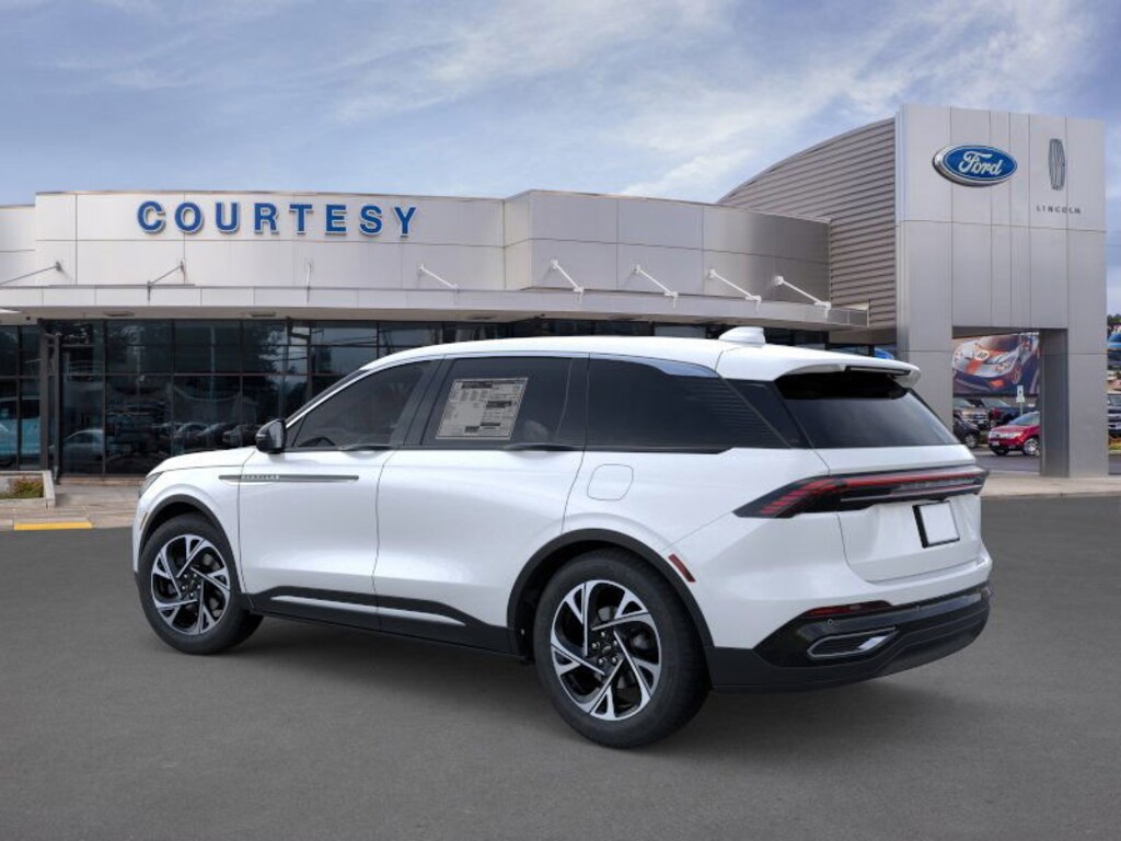 New 2026 Lincoln Nautilus Premiere SUV