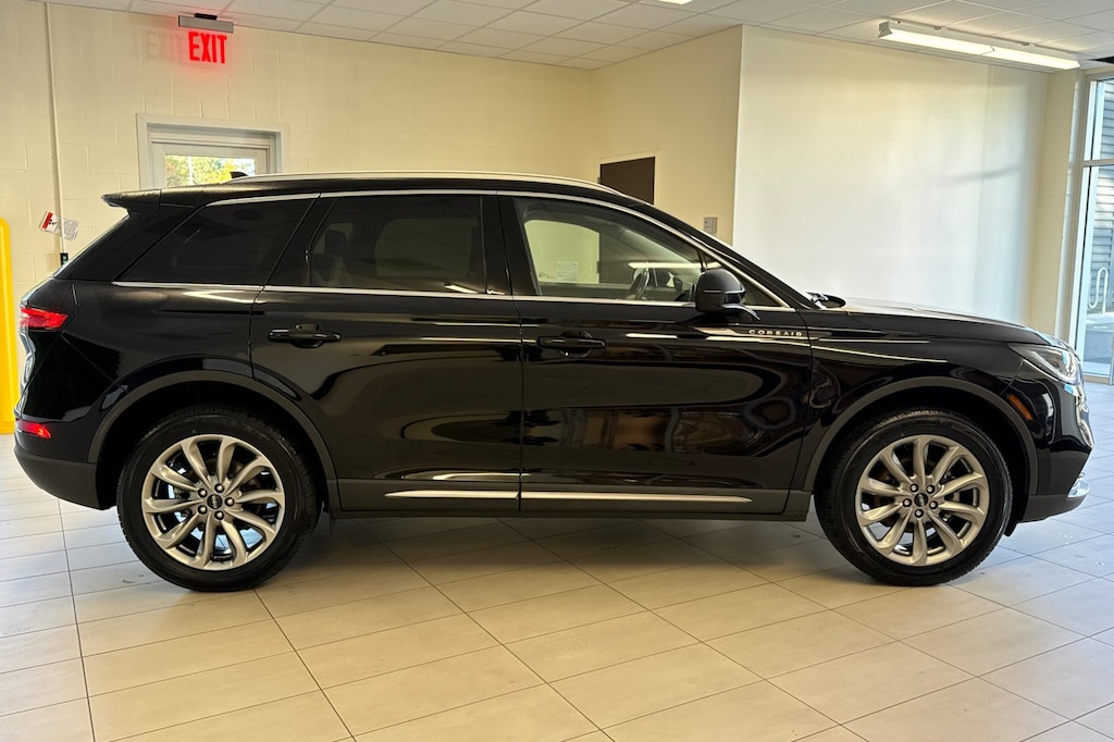 Certified 2022 Lincoln Corsair Standard SUV