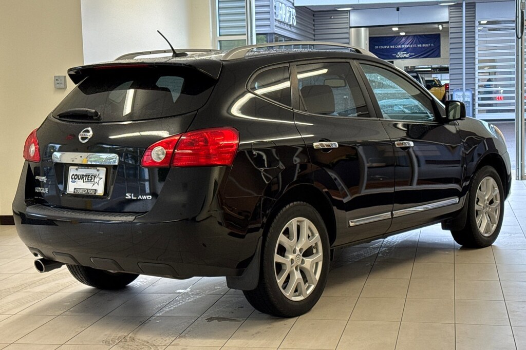 Used 2012 Nissan Rogue SV w/SL Pkg AWD SUV