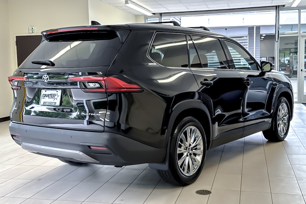 Used 2024 Toyota Grand Highlander Platinum SUV