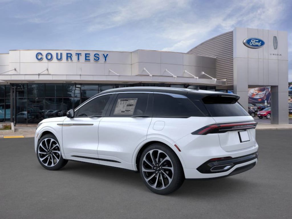 New 2026 Lincoln Nautilus Black Label SUV