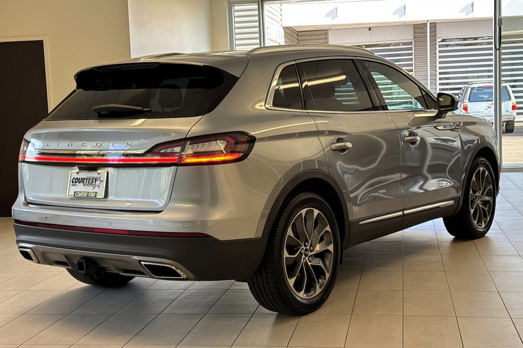 Used 2023 Lincoln Nautilus Reserve SUV