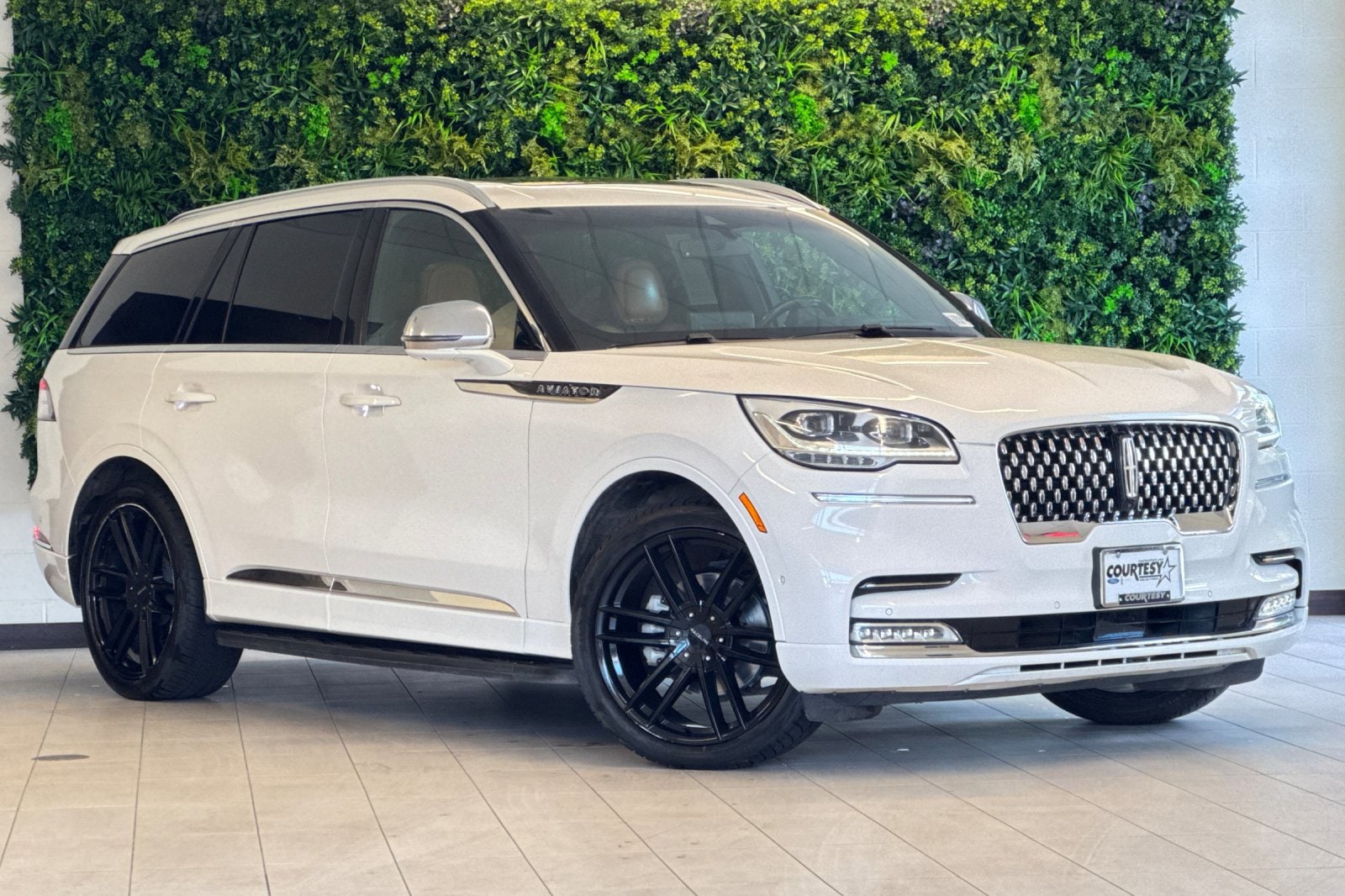 2022 Lincoln Aviator Black Label