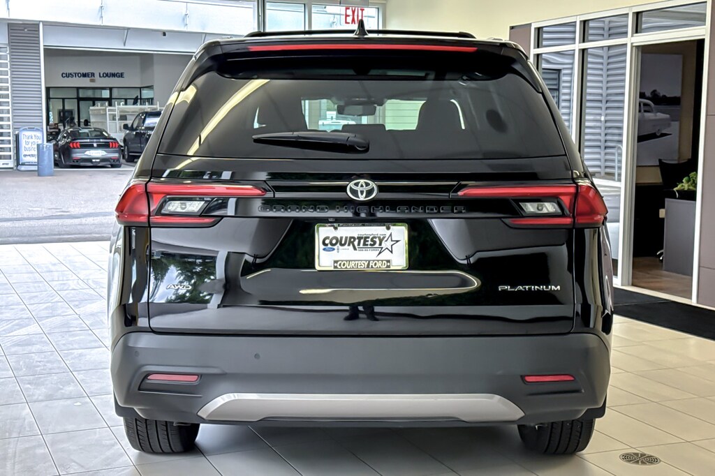Used 2024 Toyota Grand Highlander Platinum SUV