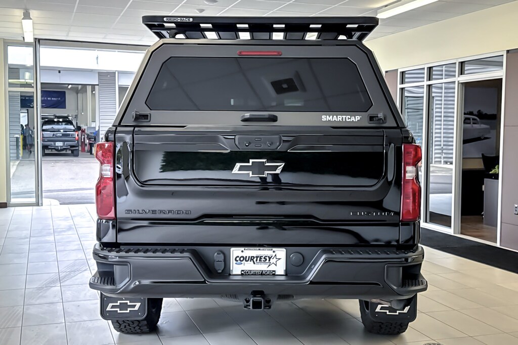 Used 2023 Chevrolet Silverado 1500 Custom Trail Boss Truck Crew Cab