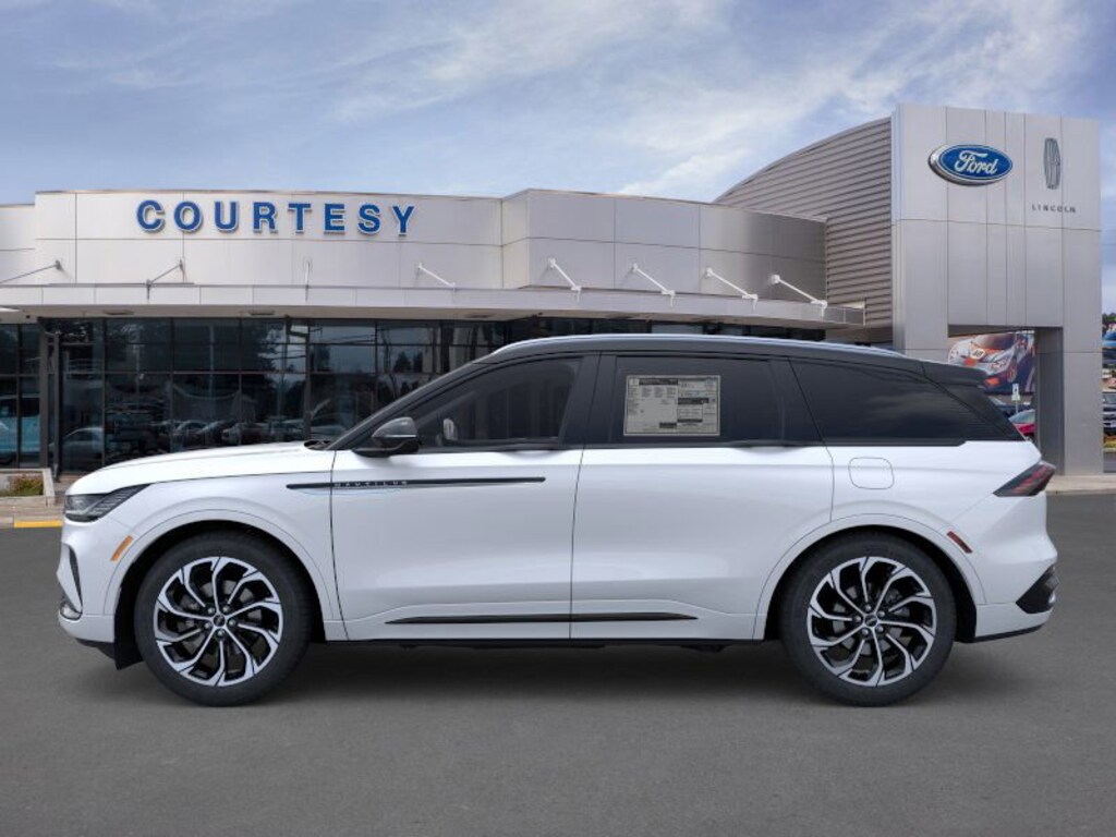 New 2026 Lincoln Nautilus Reserve SUV