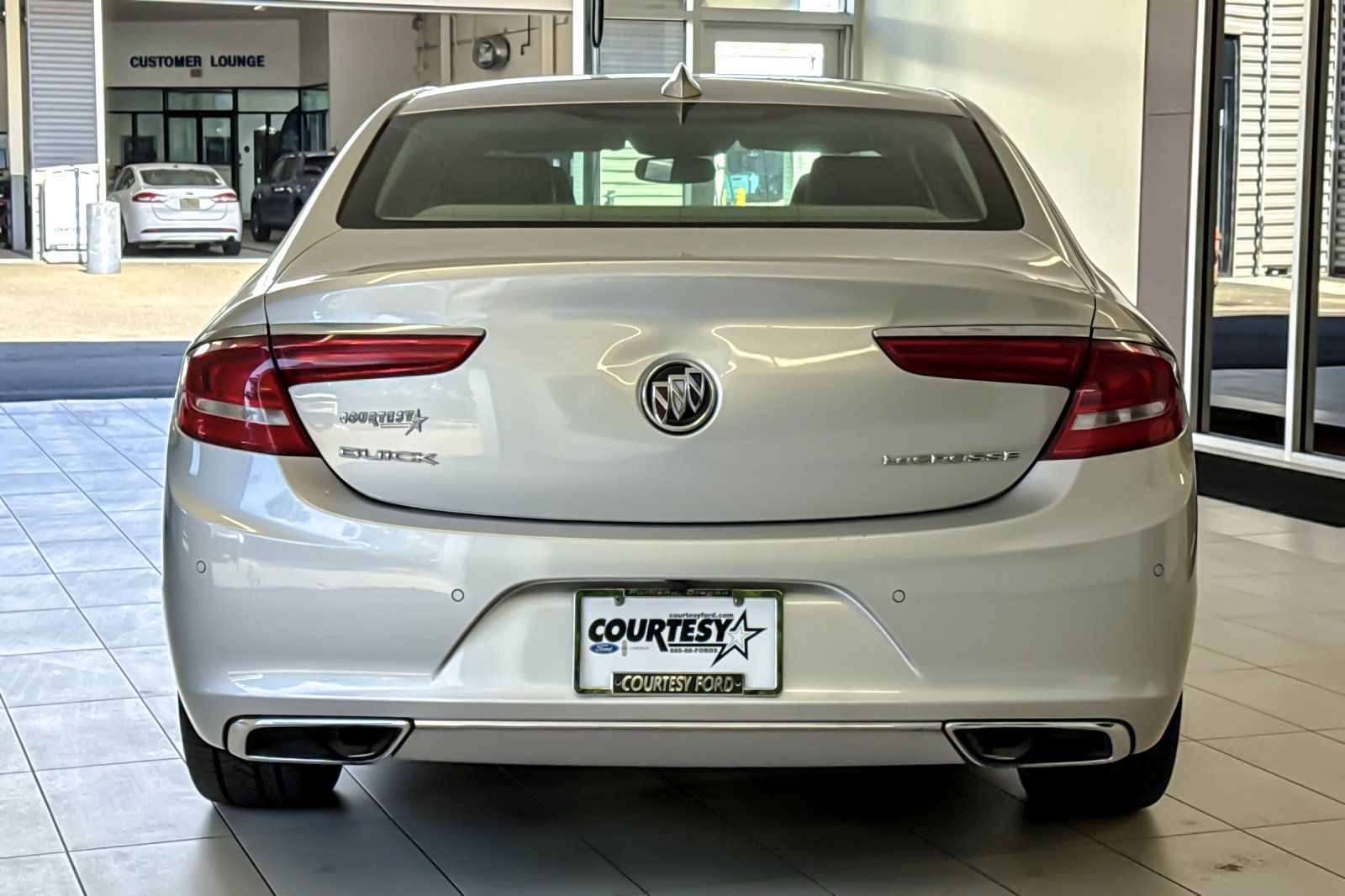 Used 2017 Buick LaCrosse Essence Sedan