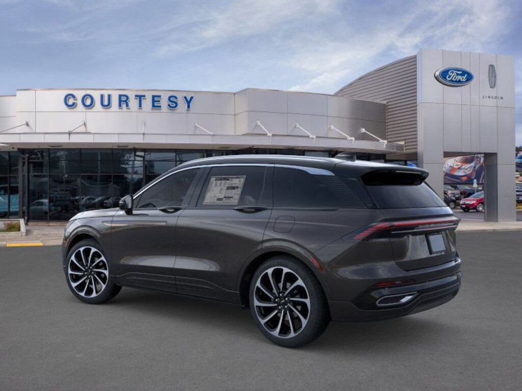 New 2026 Lincoln Nautilus Black Label SUV
