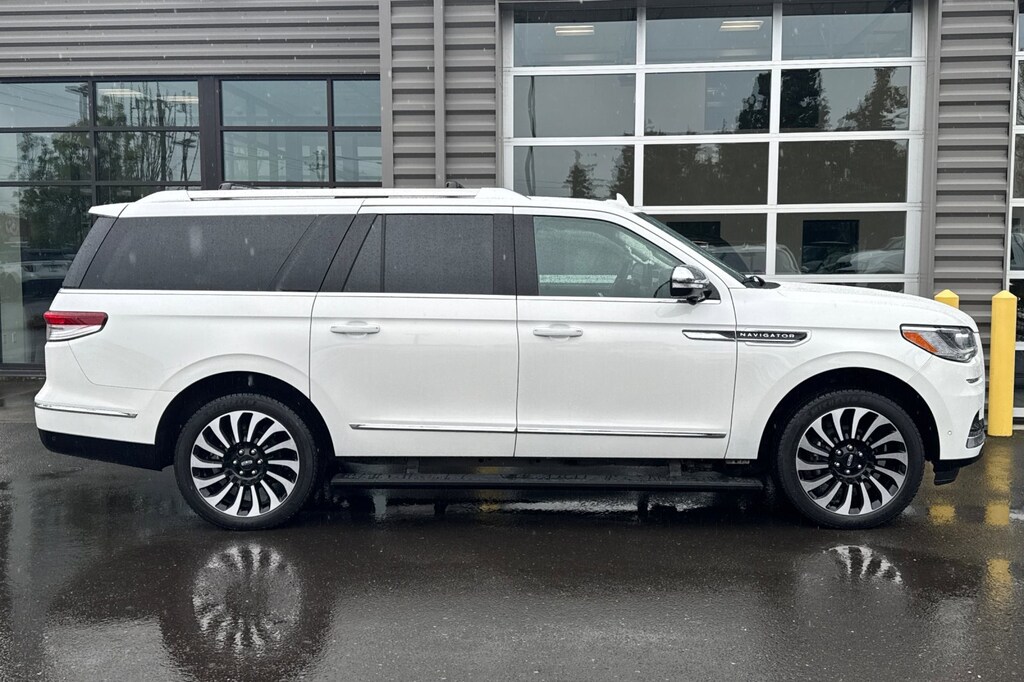 Certified 2024 Lincoln Navigator L Black Label SUV