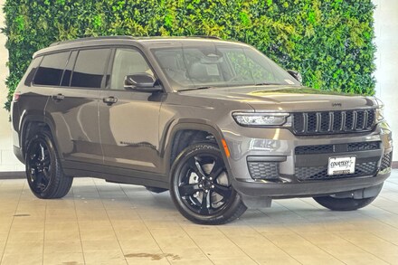 2023 Jeep Grand Cherokee L Laredo SUV