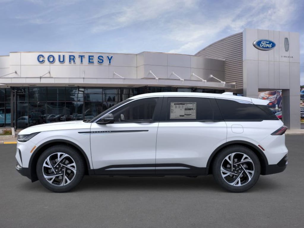 New 2026 Lincoln Nautilus Premiere SUV