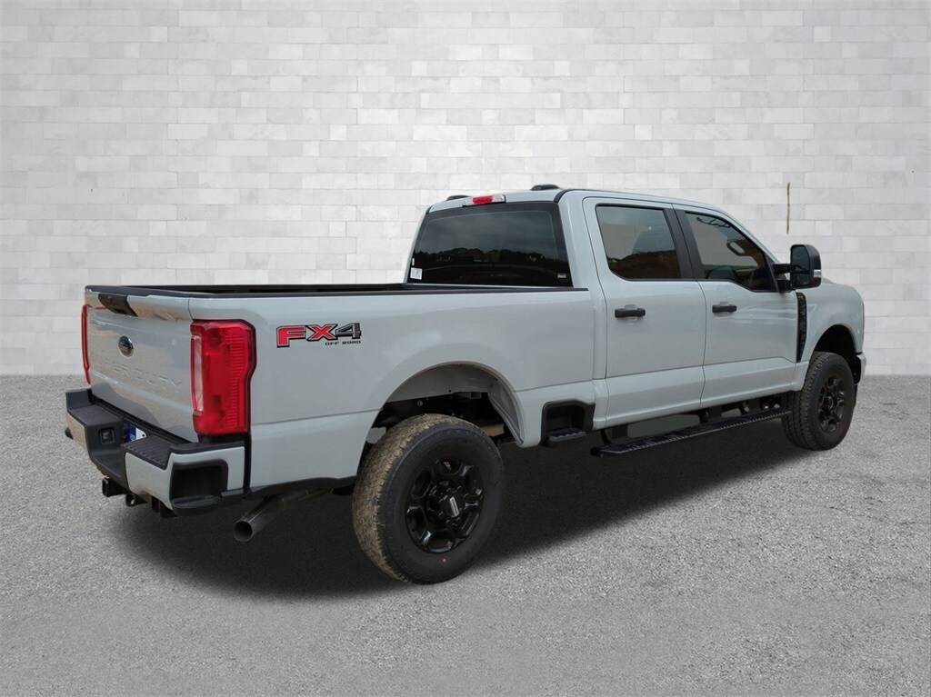 2026 Ford F-250 photo 4