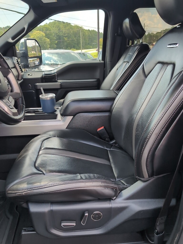2021 Ford F-250 Platinum FX4 photo 3