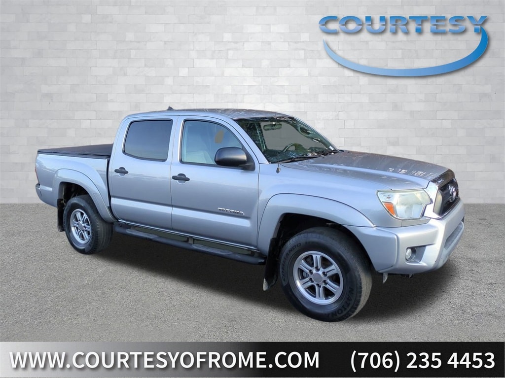 2014 Toyota Tacoma PreRunner's photo