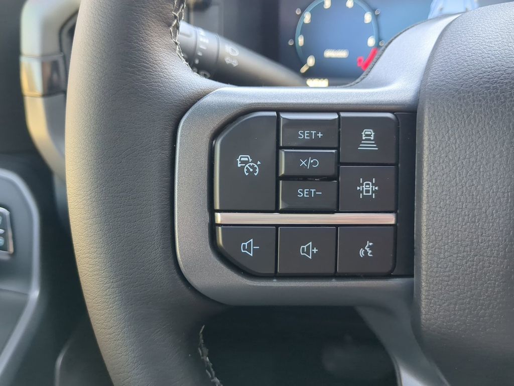 2025 Ford F-150 XLT - Photo 29