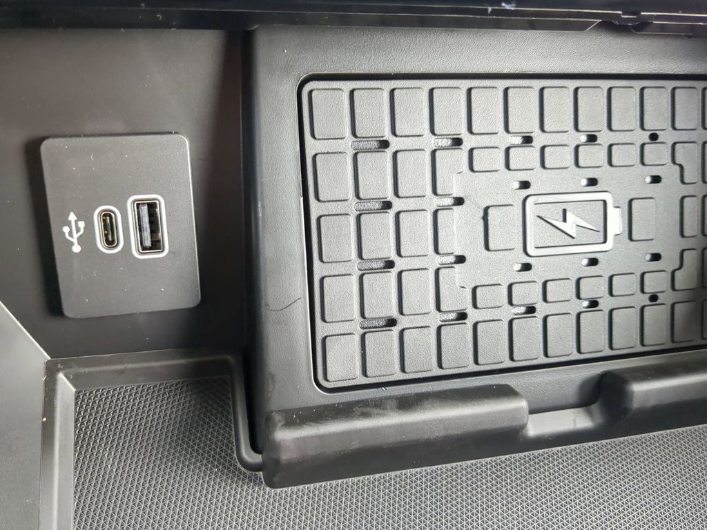 2025 Ford F-150 Lariat - Photo 35