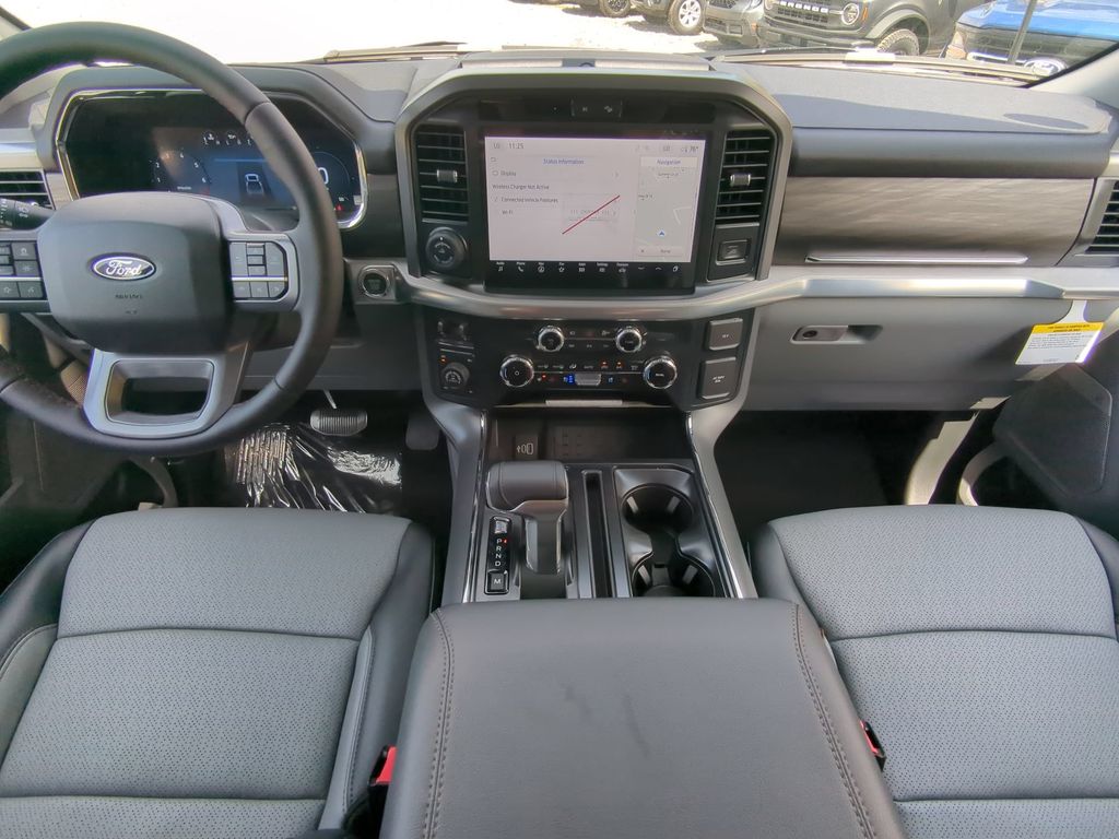 2025 Ford F-150 Lariat - Photo 19