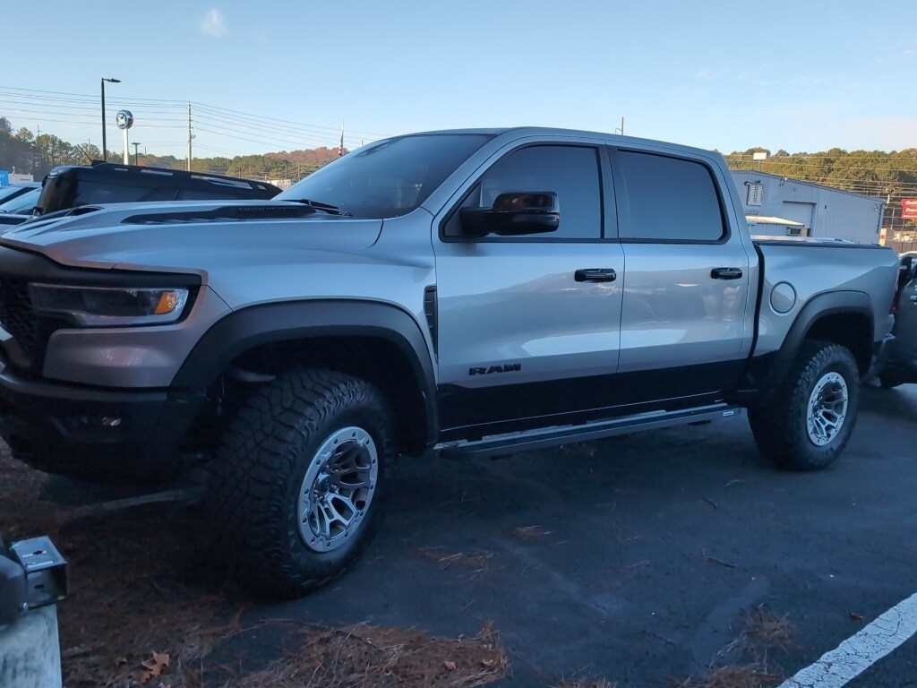 2025 Ram 1500 RHO photo 3