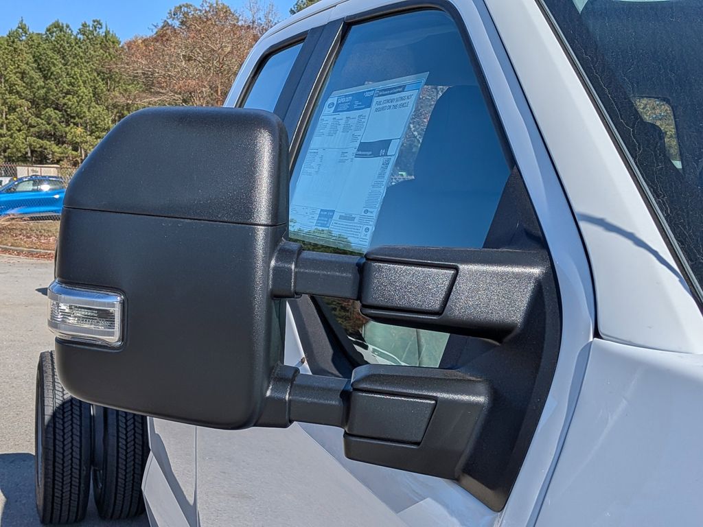2026 Ford F-450 Super Duty Chassis Cab XL - Photo 10