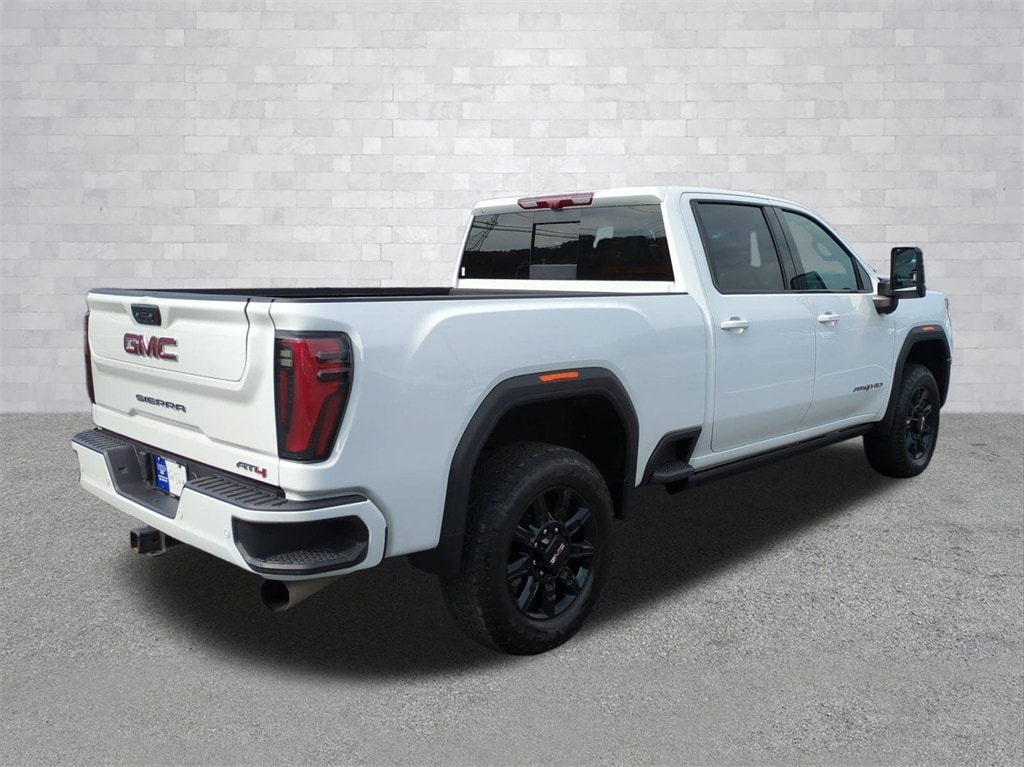 Used 2024 GMC Sierra 2500 HD AT4 Truck Crew Cab