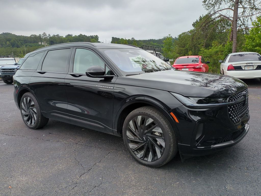 2025 Lincoln Nautilus Reserve AWD's photo