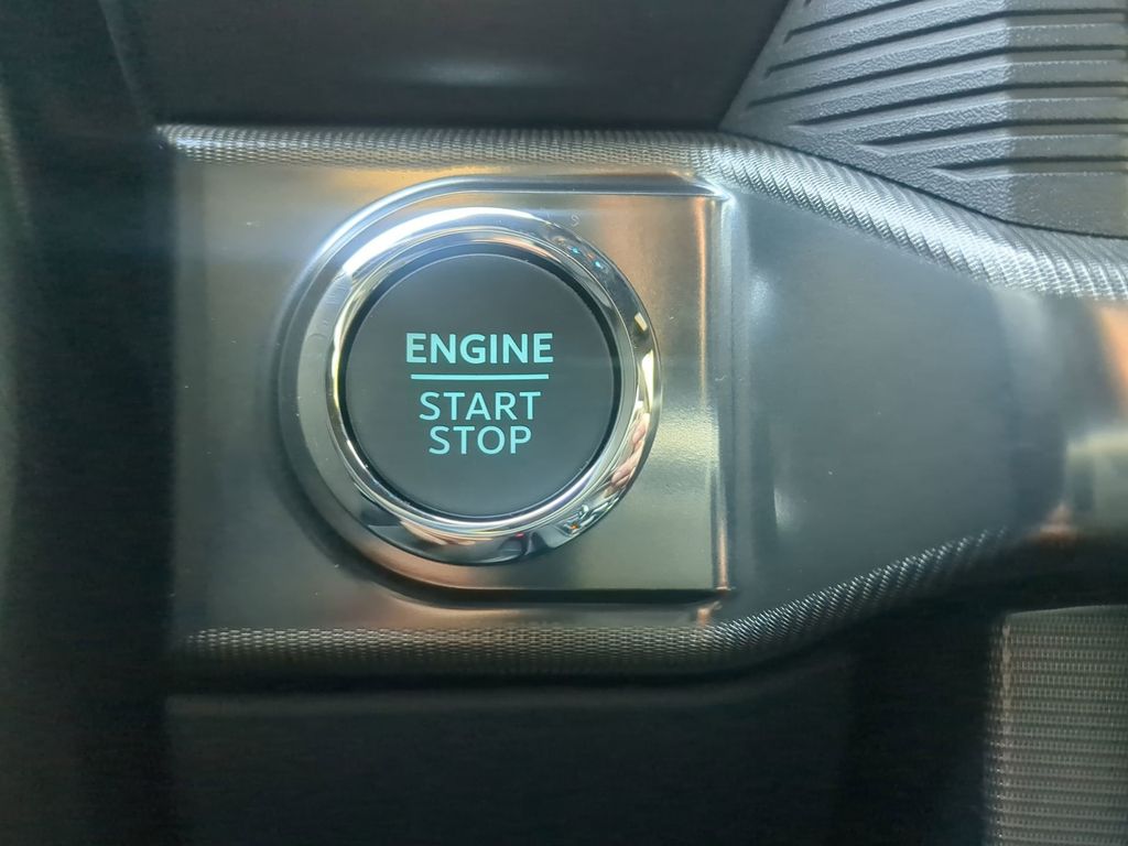 2025 Ford F-150 Platinum - Photo 32