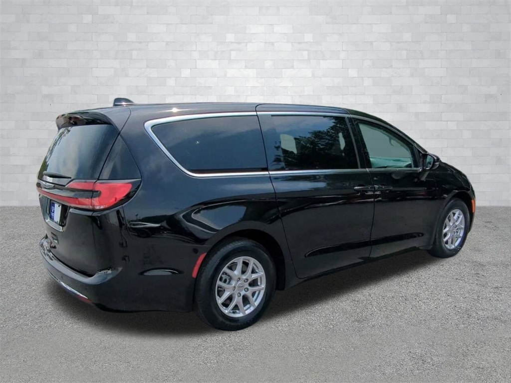Certified 2024 Chrysler Pacifica Touring L with VIN 2C4RC1BG3RR136348 for sale in Rome, GA