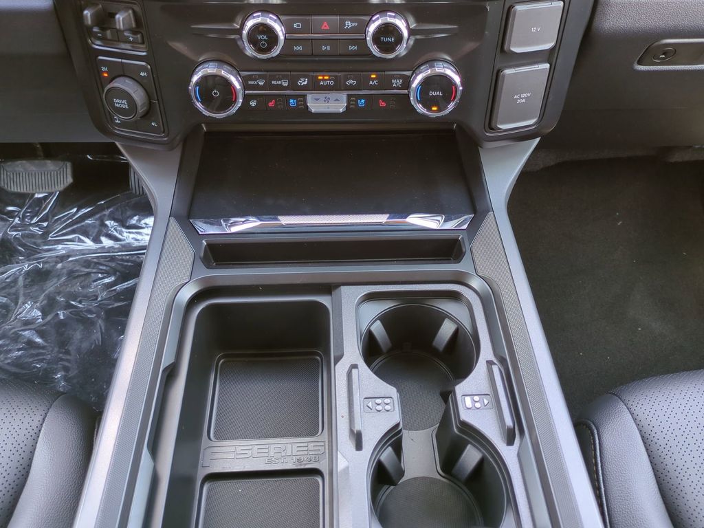 2026 Ford F-250 Super Duty Lariat - Photo 18