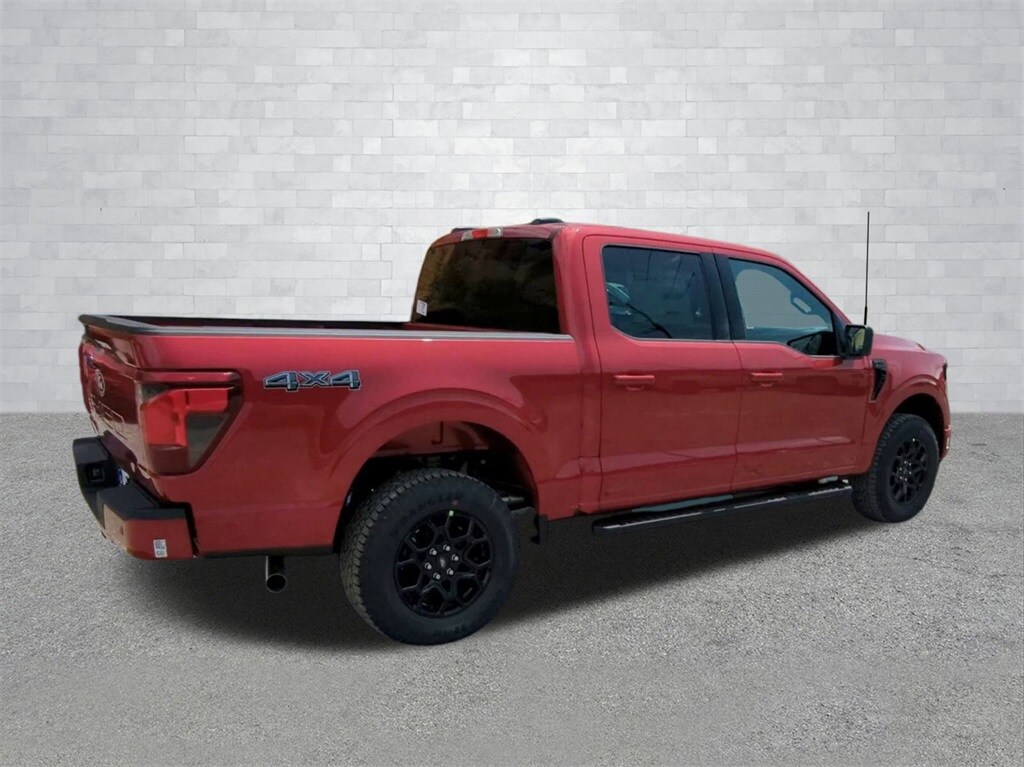 2025 Ford F-150 XLT photo 2