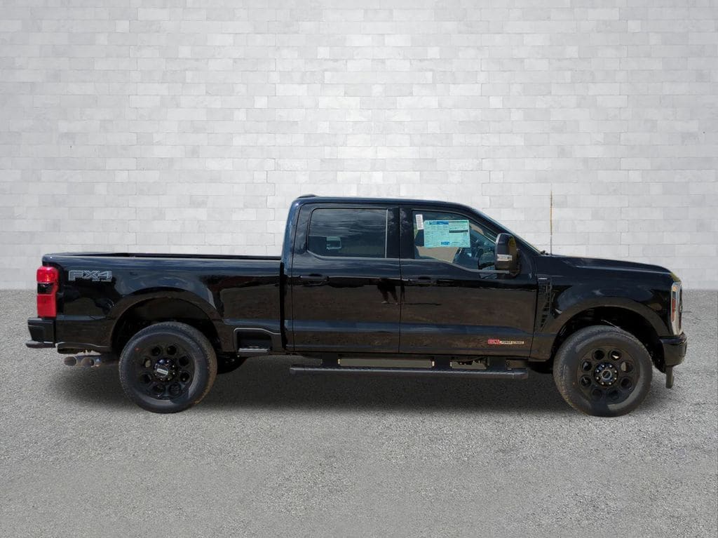 2026 Ford F-250 Super Duty Lariat - Photo 2