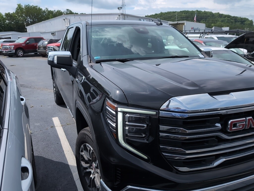 Used 2024 GMC Sierra 1500 SLT with VIN 1GTUUDED8RZ144283 for sale in Rome, GA