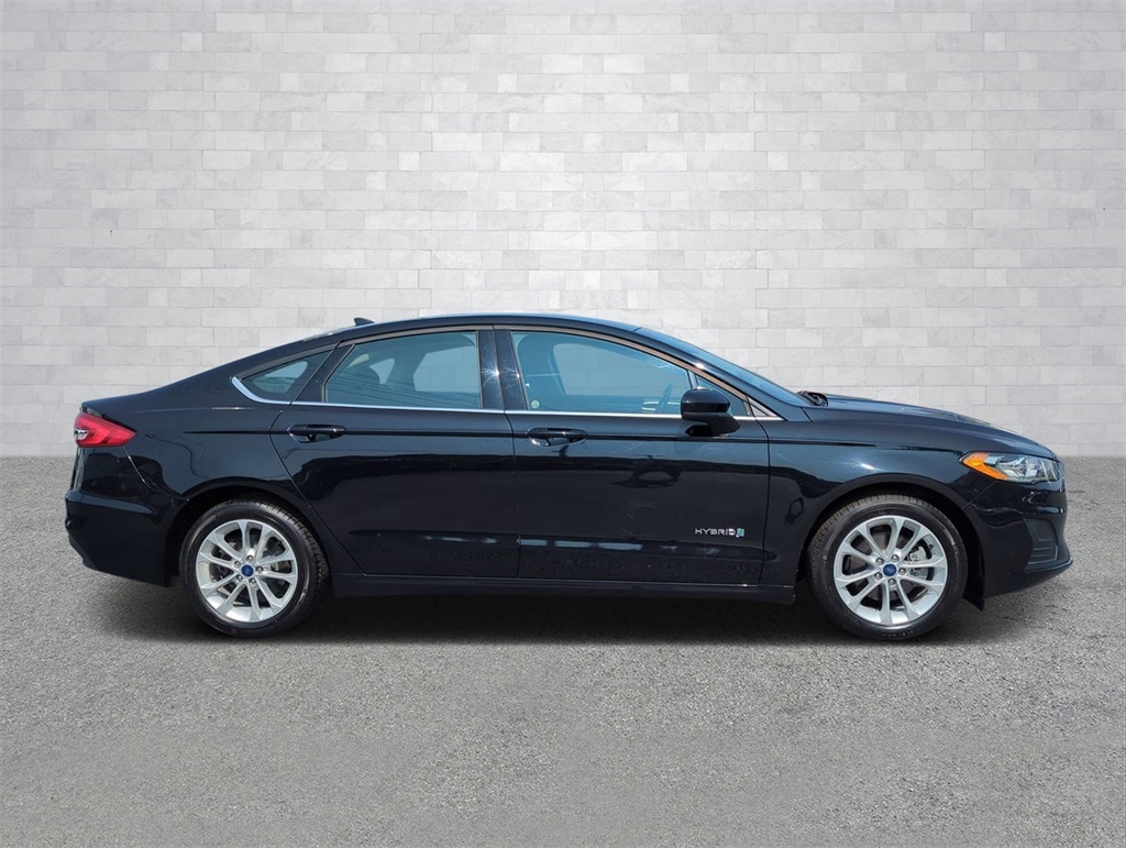 Certified 2019 Ford Fusion Hybrid SE with VIN 3FA6P0LUXKR158228 for sale in Rome, GA