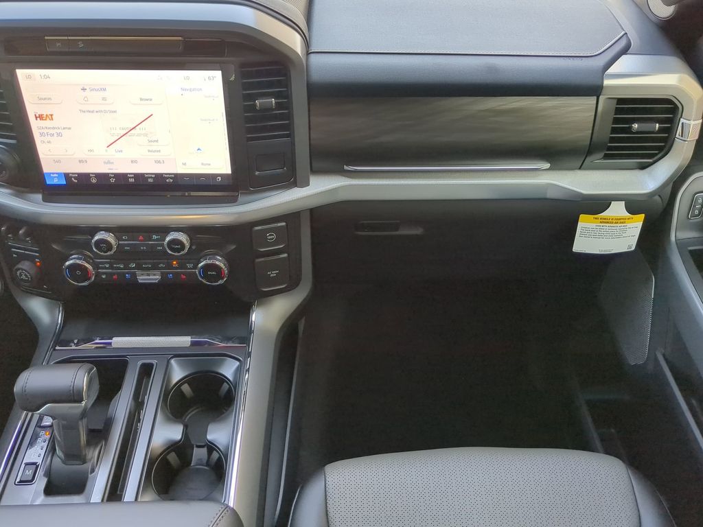 2025 Ford F-150 Lariat - Photo 21